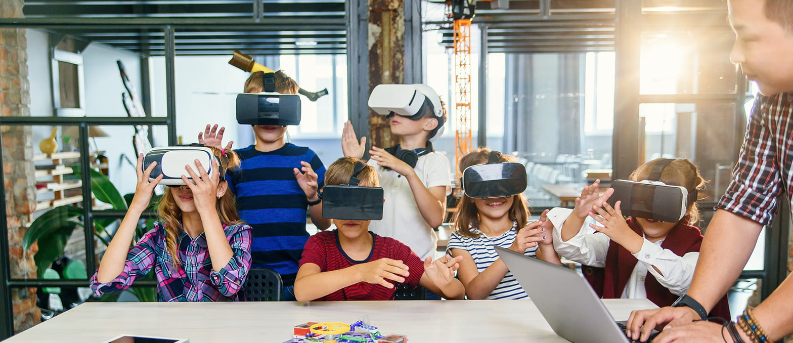 How to Build Scalable IoT Apps with Cloud Services?